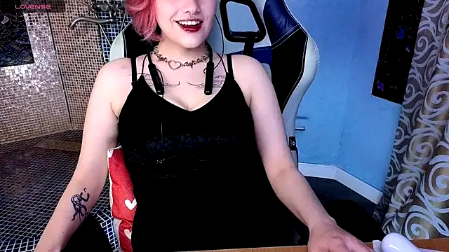 Eniferi online show from 02-19-26, 06:16