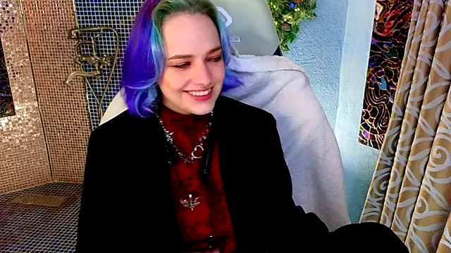 Eniferi online show from 12-14-25, 09:09