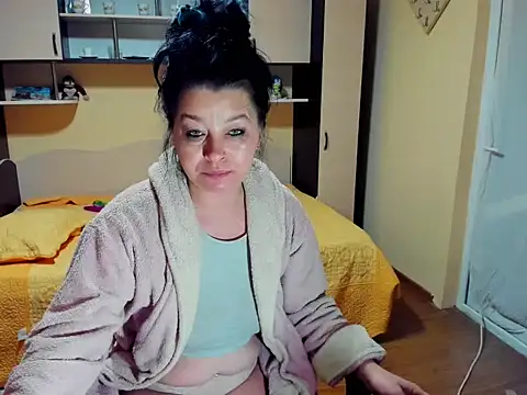 Soffy Skye online show from 04-04-26, 02:29