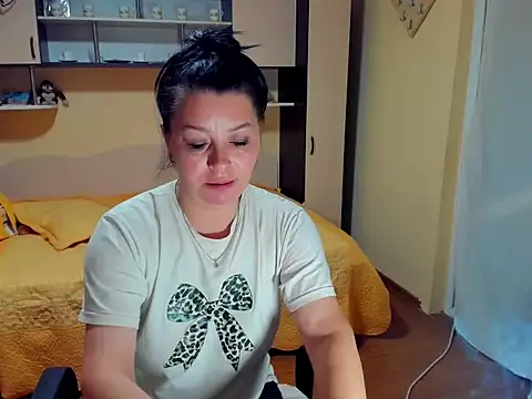 Snapshot of Soffy_Skye chatting on 04-30-26, 05:03 Soffy Skye online show from 04-30-26, 05:03