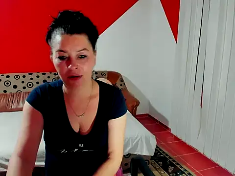 Soffy Skye online show from 11-06-25, 04:05