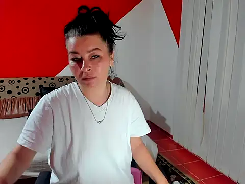 Soffy Skye online show from 11-09-25, 03:43