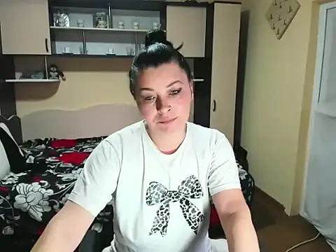 Soffy Skye online show from 03-13-26, 05:56