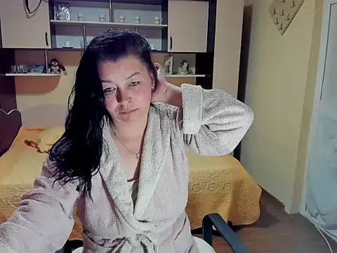 Snapshot of Soffy_Skye chatting on 04-21-26, 04:52 Soffy Skye online show from 04-21-26, 04:52