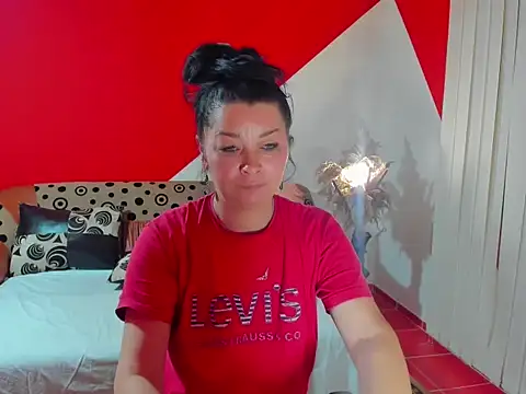 Soffy Skye online show from 12-02-25, 04:14