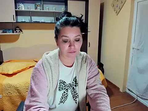 Soffy Skye online show from 03-29-26, 03:52