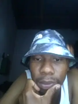 Freelly online show from 05-19-26, 07:26