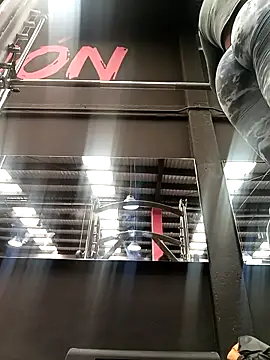 Snapshot of Mishchelle_Zakii chatting on 01-31-26, 08:51 Mishchelle Zakii online show from 01-31-26, 08:51