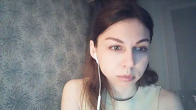 Snapshot of Sorelaa chatting on 07-26-26, 08:27 Sorelaa online show from 07-26-26, 08:27