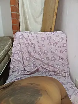 PUKIOI online show from 05-24-26, 03:17