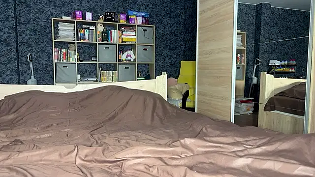 AzureEyes online show from 02-21-26, 02:30