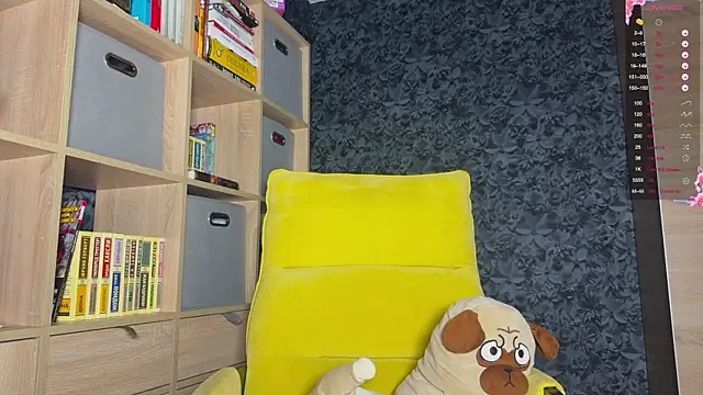 AzureEyes online show from 10-20-25, 03:56