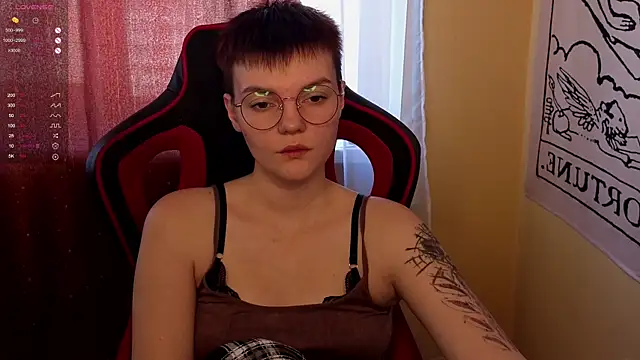 KrisNeal online show from 10-03-25, 09:55