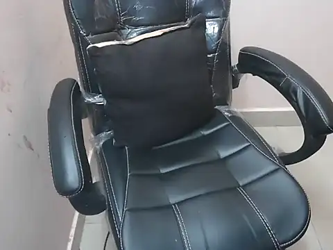 bold naina online show from 11-26-25, 04:01