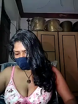 Snapshot of Tamil_Kavitha chatting on 07-04-26, 07:29 Tamil Kavitha online show from 07-04-26, 07:29