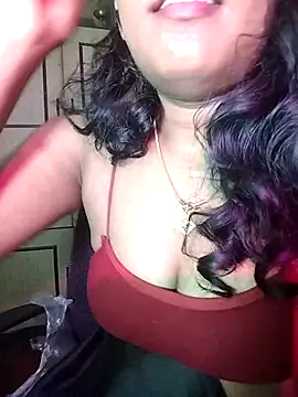 Snapshot of Tamil_Kavitha chatting on 07-22-26, 04:42 Tamil Kavitha online show from 07-22-26, 04:42