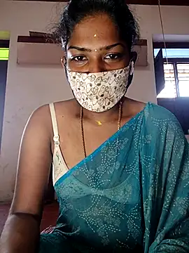 Snapshot of Tamil_Kavitha chatting on 10-30-25, 06:55 Tamil Kavitha online show from 10-30-25, 06:55