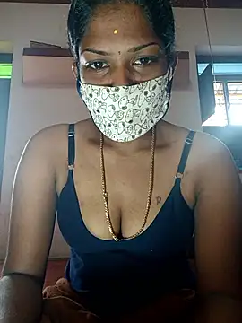 Snapshot of Tamil_Kavitha chatting on 11-12-25, 05:22 Tamil Kavitha online show from 11-12-25, 05:22