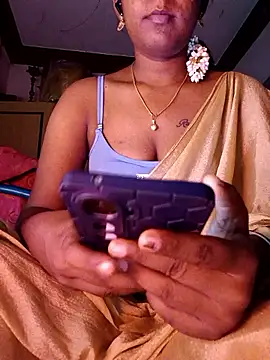 Snapshot of Tamil_Kavitha chatting on 05-06-26, 11:31 Tamil Kavitha online show from 05-06-26, 11:31