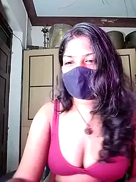 Snapshot of Tamil_Kavitha chatting on 07-16-26, 04:37 Tamil Kavitha online show from 07-16-26, 04:37