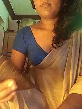 Snapshot of Tamil_Kavitha chatting on 05-18-26, 05:23 Tamil Kavitha online show from 05-18-26, 05:23