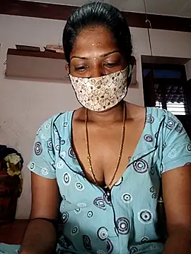 Snapshot of Tamil_Kavitha chatting on 11-08-25, 12:58 Tamil Kavitha online show from 11-08-25, 12:58