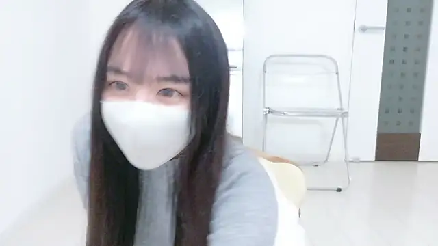  Mia land  online show from 01-13-26, 01:37