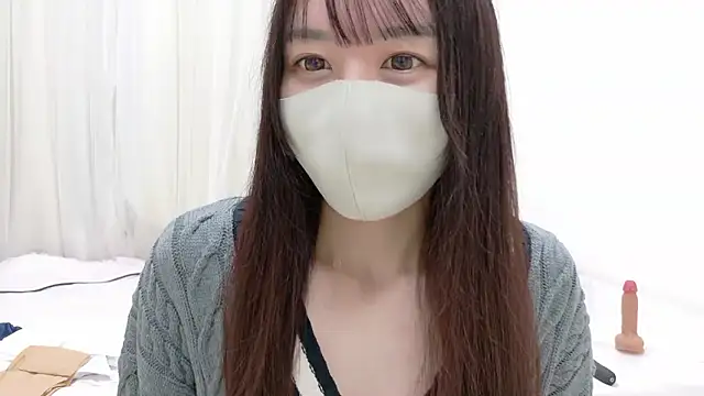  Mia land  online show from 03-20-26, 02:07