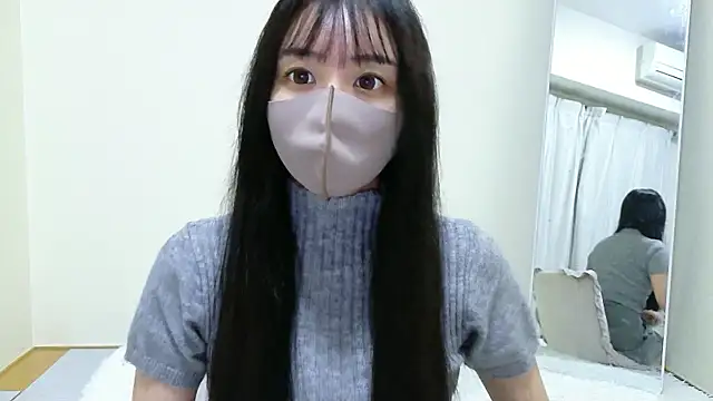 Snapshot of _Mia_land_ chatting on 06-23-26, 01:09 Mia land online show from 06-23-26, 01:09
