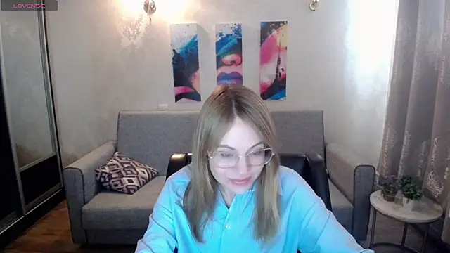 shy hot cat online show from 10-20-25, 06:48