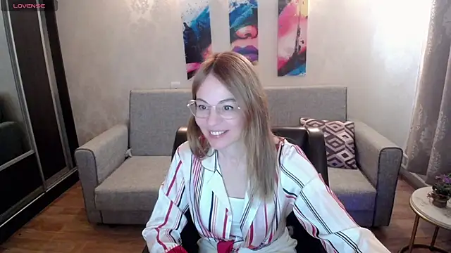 shy hot cat online show from 10-07-25, 07:42