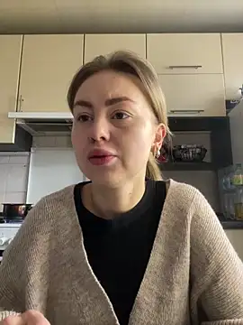 Snapshot of MartaLuna_ chatting on 02-09-26, 09:51 MartaLuna online show from 02-09-26, 09:51