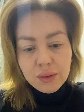 Snapshot of MartaLuna_ chatting on 01-14-26, 08:51 MartaLuna online show from 01-14-26, 08:51