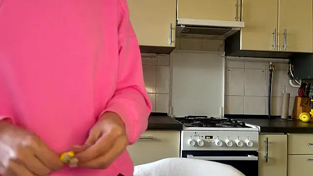 MartaLuna  online show from 03-22-26, 10:39