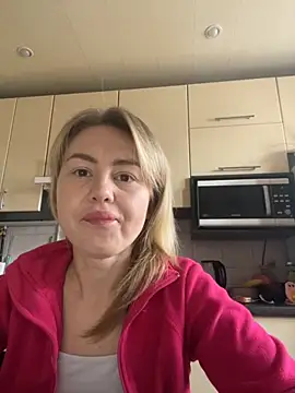 Snapshot of MartaLuna_ chatting on 11-05-25, 09:56 MartaLuna online show from 11-05-25, 09:56