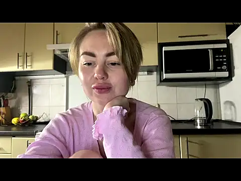 MartaLuna  online show from 04-02-26, 08:59