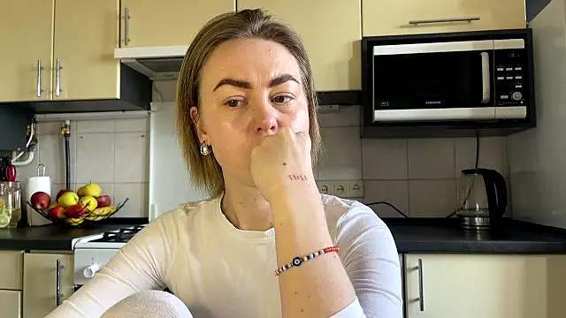 MartaLuna  online show from 03-27-26, 10:16