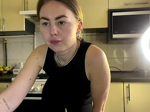 MartaLuna  online show from 04-03-26, 03:40