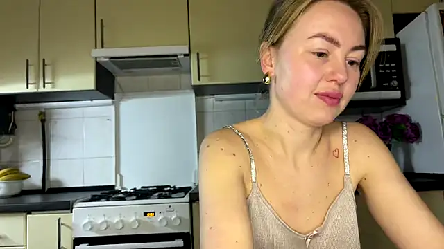 MartaLuna  online show from 03-05-26, 09:00