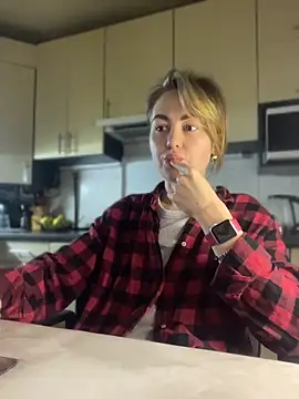 MartaLuna  online show from 04-09-26, 07:20