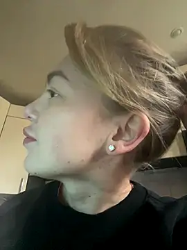 Snapshot of MartaLuna_ chatting on 11-09-25, 07:45 MartaLuna online show from 11-09-25, 07:45