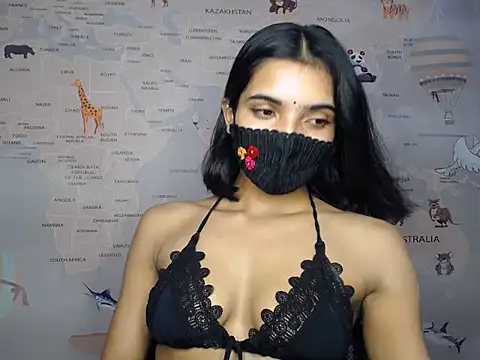 Snapshot of Sweetangle24 chatting on 09-18-25, 07:28 Sweetangle24 online show from 09-18-25, 07:28