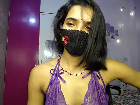 Snapshot of Sweetangle24 chatting on 09-29-25, 07:41 Sweetangle24 online show from 09-29-25, 07:41