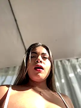 MayaMoanXXX online show from 10-18-25, 01:02