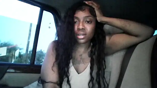 Cocochanel4567 online show from 05-20-26, 03:03