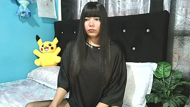 Maron baez 18 online show from 10-25-25, 01:12