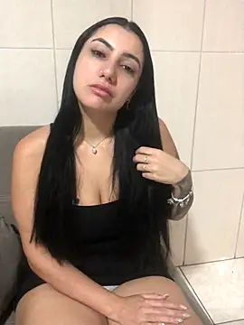 Snapshot of Andreininha chatting on 10-02-25, 10:46 Andreininha online show from 10-02-25, 10:46