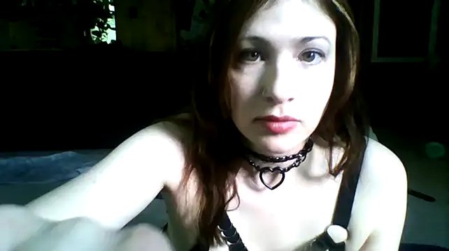 Snapshot of desirex2025 chatting on 09-19-25, 01:59 desirex2025 online show from 09-19-25, 01:59