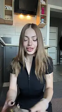 Elizabeth Tay online show from 02-12-26, 09:53