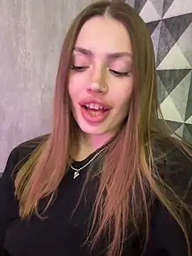 Elizabeth Tay online show from 03-23-26, 08:52